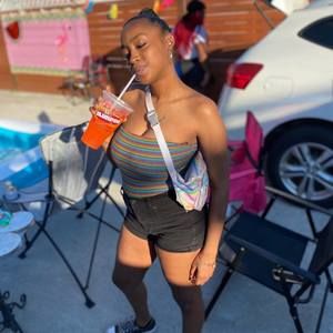 Meet your Posher, Taquirra-zana